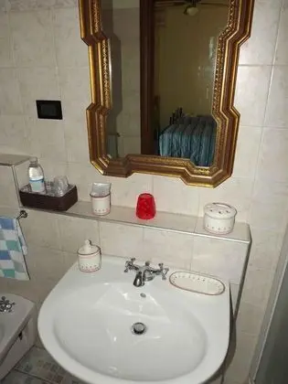 Family Tek Büyük veya İki Ayrı Yataklı Oda, 1 Büyük (Queen) Boy Yatak, Bahçe Manzaralı