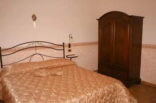 Tek Büyük Yataklı Oda, Balkon, Dağ Manzaralı