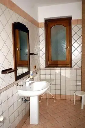 Tek Büyük Yataklı Oda, Balkon, Dağ Manzaralı