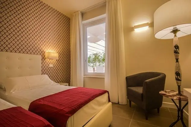 İki Ayrı Yataklı Oda, 2 Tek Kişilik Yatak