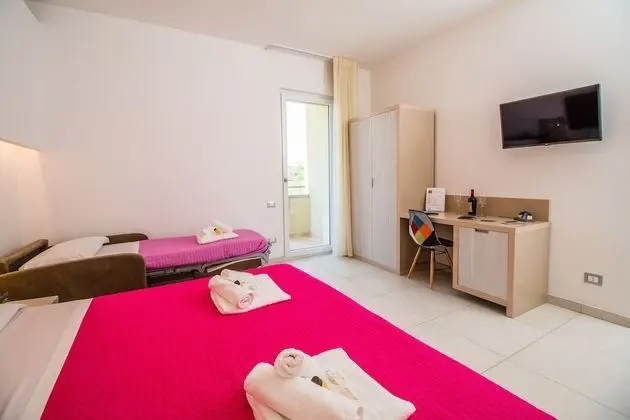 Deluxe Oda, Balkon, Bahçe Manzaralı