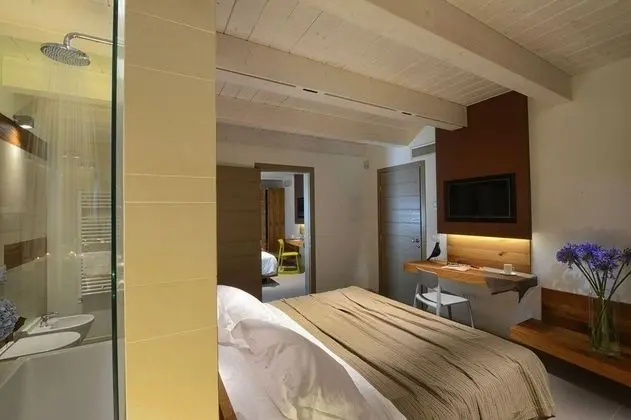 Standard Tek Büyük Yataklı Oda