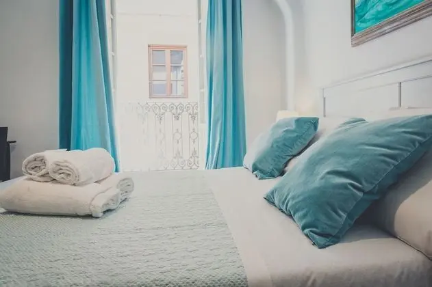 Basic Tek Büyük Yataklı Oda, 1 Büyük (Queen) Boy Yatak, Banyolu/Duşlu