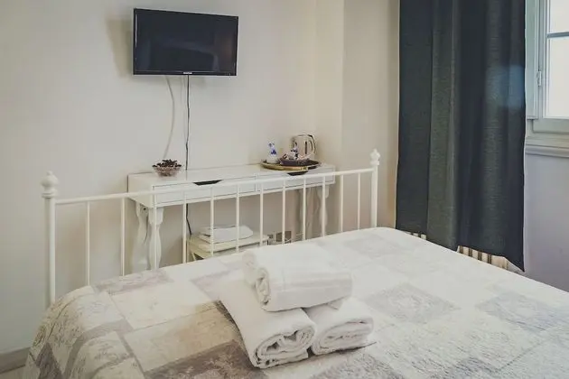 Basic Tek Büyük Yataklı Oda, Özel Banyo (not in room)