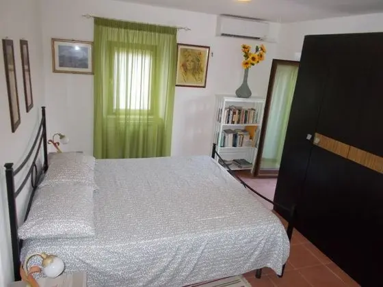 Tek Büyük Yataklı Oda, Bahçe Manzaralı