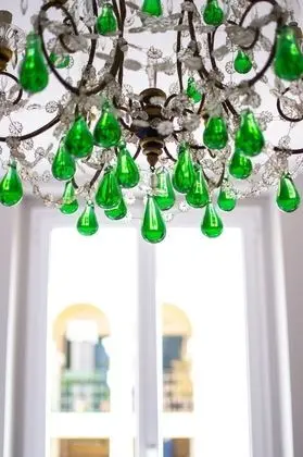 Tek Büyük Yataklı Oda (Cesarea)