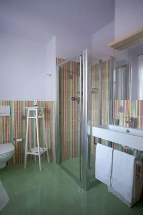 Classic Tek Büyük Yataklı Oda