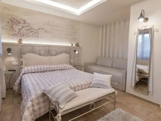 Family Dört Kişilik Oda, Birden Çok Yatak, Özel Banyo, Bahçe Manzaralı (Rita)