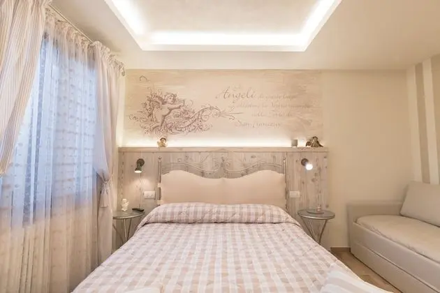 Family Dört Kişilik Oda, Birden Çok Yatak, Özel Banyo, Bahçe Manzaralı (Rita)