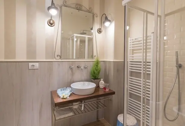 Family Dört Kişilik Oda, Birden Çok Yatak, Özel Banyo, Bahçe Manzaralı (Rita)