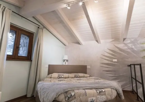 Luxury Süit, Birden Çok Yatak, Sıcak Su Havuzu, Avlu Manzaralı (Raphael)