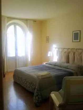 İki Ayrı Yataklı Oda, Ortak Banyo (External)