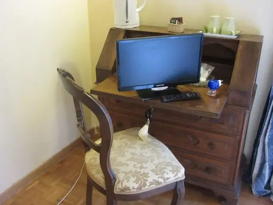 İki Ayrı Yataklı Oda, Ortak Banyo (External)