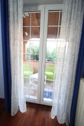 Standard Tek Büyük Yataklı Oda, 1 Büyük (Queen) Boy Yatak, Banyolu/Duşlu, Havuz Manzaralı