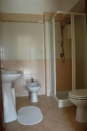 Tek Büyük Yataklı Oda, Bahçe Manzaralı