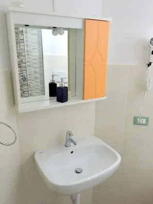 Economy Tek Büyük Yataklı Oda, 1 Çift Kişilik Yatak, Bahçe Manzaralı, Bahçeli