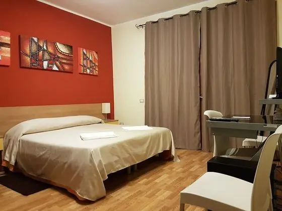 Classic Tek Büyük veya İki Ayrı Yataklı Oda, Bahçe Manzaralı