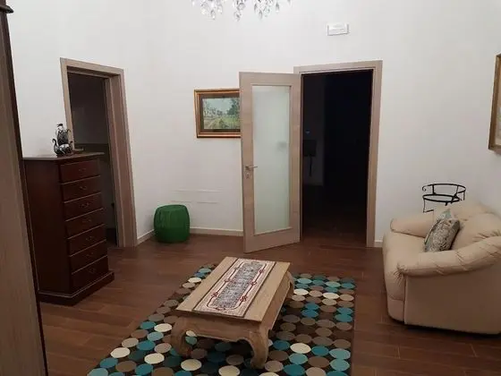 Üç Kişilik Oda, Ortak Banyo