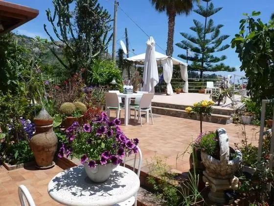 Tek Büyük Yataklı Oda (Kenzia)