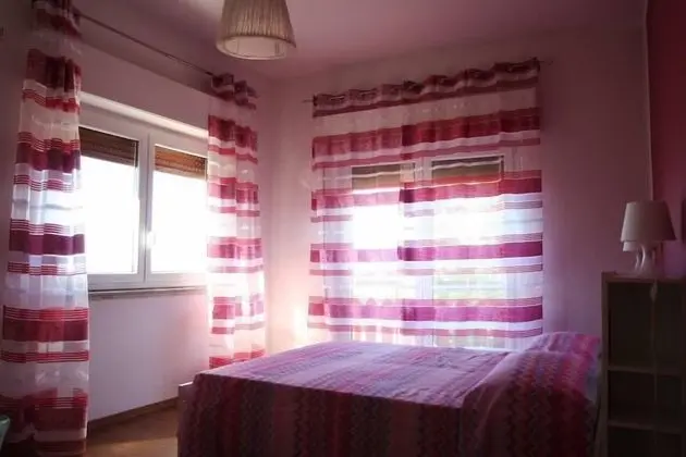 Family Oda, Dağ Manzaralı