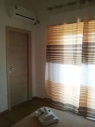 Tek Büyük Yataklı Oda, Dağ Manzaralı