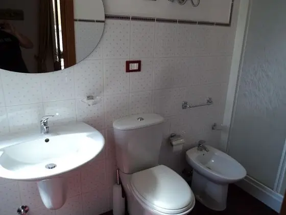 Standard Tek Büyük veya İki Ayrı Yataklı Oda, 1 Yatak Odası