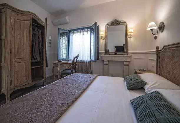 Tek Büyük veya İki Ayrı Yataklı Oda (Nausicaa)