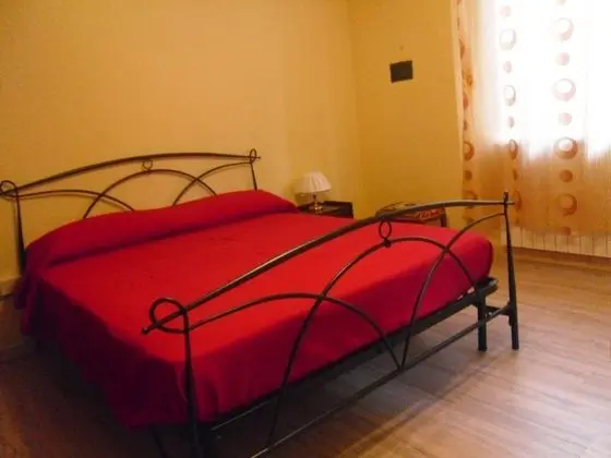 Apart Daire, 2 Yatak Odası, Mutfak, Park Manzaralı