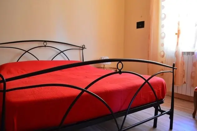 Apart Daire, 2 Yatak Odası, Mutfak, Park Manzaralı