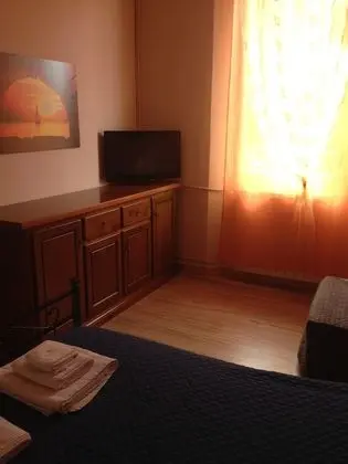 Apart Daire, 2 Yatak Odası, Mutfak, Park Manzaralı