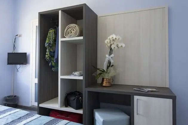 City Tek Büyük veya İki Ayrı Yataklı Oda