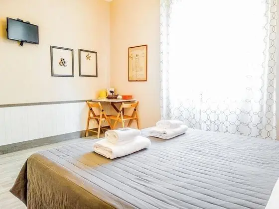 Comfort Oda, Birden Çok Yatak Odası, Özel Banyo, Avlu Manzaralı
