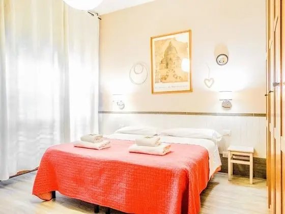 Deluxe Üç Kişilik Oda, Banyolu/Duşlu, Şehir Manzaralı