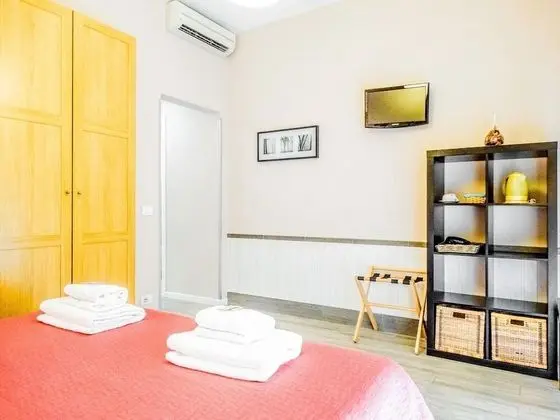 Deluxe Üç Kişilik Oda, Banyolu/Duşlu, Şehir Manzaralı