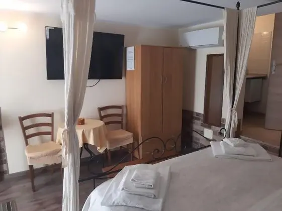 Dört Kişilik Oda