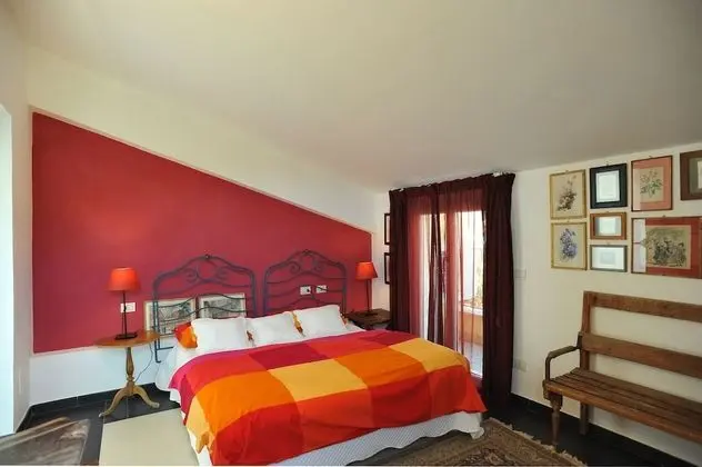 Süit, Deniz Manzaralı (Attic)