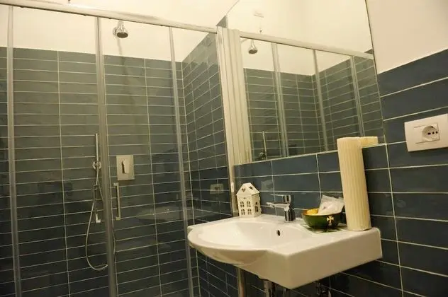 Comfort Tek Büyük veya İki Ayrı Yataklı Oda