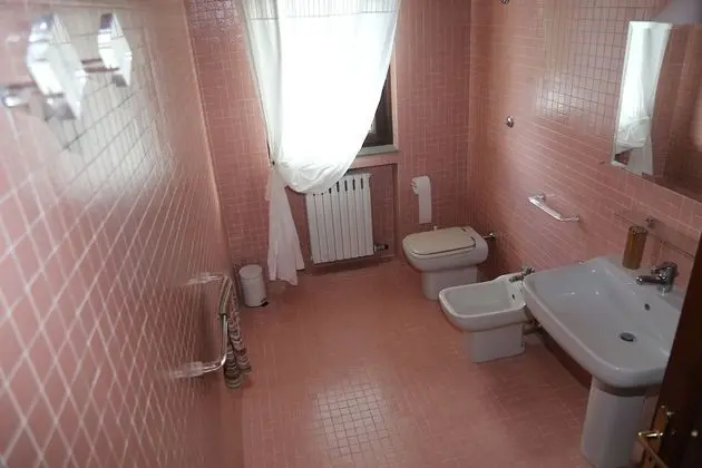 Comfort Üç Kişilik Oda (Cantatore) (External bathroom)