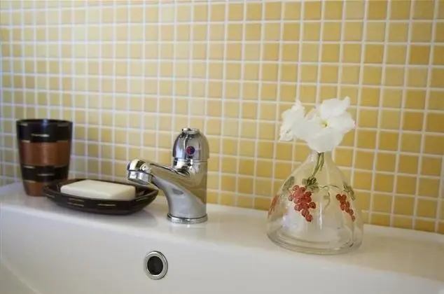 Tek Büyük Yataklı Oda, Teras