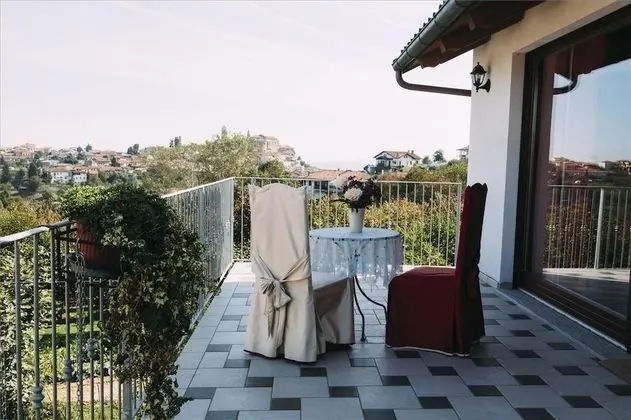 Tek Büyük Yataklı Oda, Teras