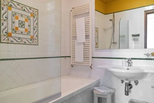 Executive Tek Büyük veya İki Ayrı Yataklı Oda