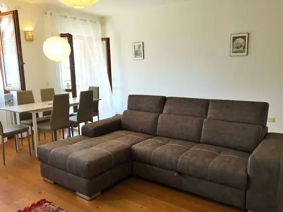 Apart Daire, 2 Yatak Odası, Göl Manzaralı