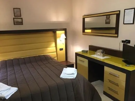 Comfort Tek Büyük veya İki Ayrı Yataklı Oda