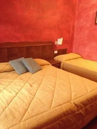 Classic Tek Büyük Yataklı Oda