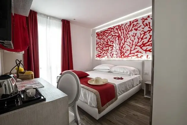 Tek Büyük Yataklı Oda (Corallo)