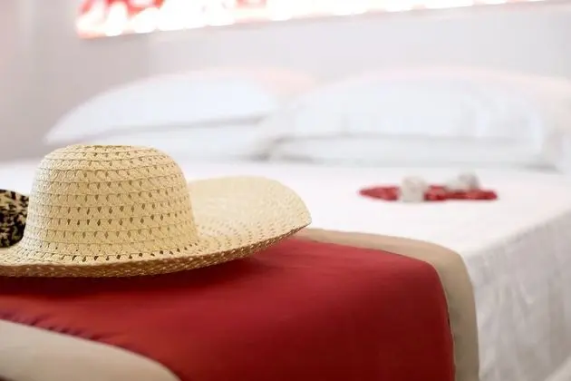 Tek Büyük Yataklı Oda (Corallo)