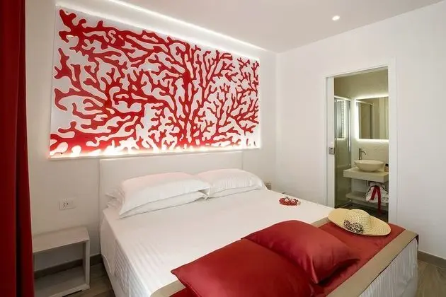 Tek Büyük Yataklı Oda (Corallo)