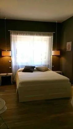 Tek Büyük Yataklı Oda (Peonia)