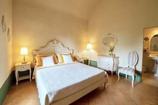 Deluxe Tek Büyük Yataklı Oda (Santa Maria della Scala)