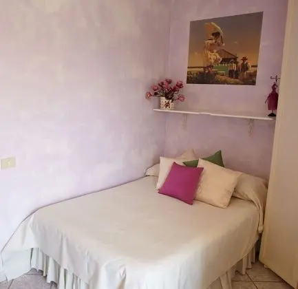 Büyük Yataklı Tek Kişilik Oda, Tepe Manzaralı